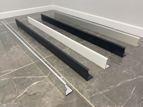 WATERSTOP ANGLE 900 x 900MM